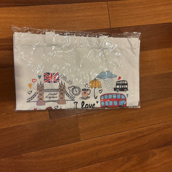 White Canvas London Graphic Tote Bag - Picture 5 of 5